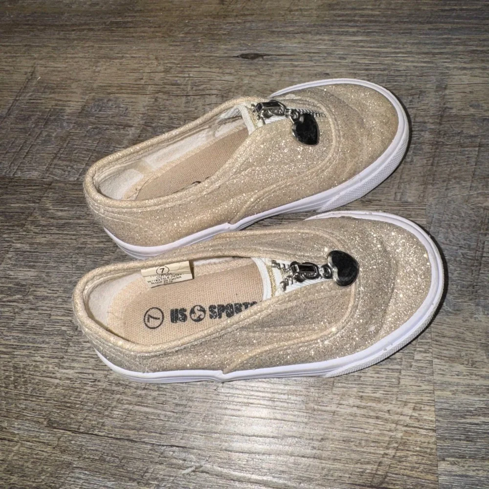 US Sports Girls Glitter Sneakers Toddler Size 7 Gold Zip Heart Slip On Shoes